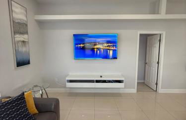 Villa Sunshine Elegant and Modern 4BR Pool House - Foto 59