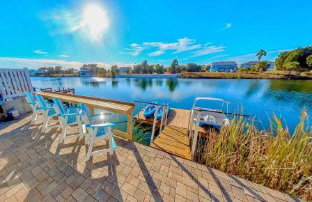 SaltwaterPool- GameRoom -Tropical Sunsets - Kayaks - Fishing - Foto 14