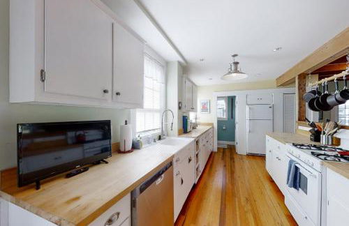 Firehouse Cottage - Foto 13