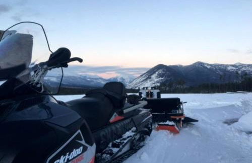 Amazing Log Cabin Rental with Pool Table in the Mountains in West Glacier, Montana - Foto 14