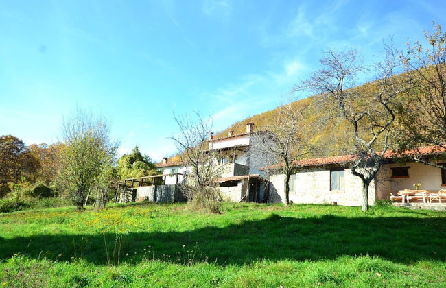 Secluded Chalet With Pool - Photo 34