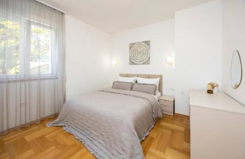 Marivi - Luxury apartment above the beach Žnjan - Photo 16