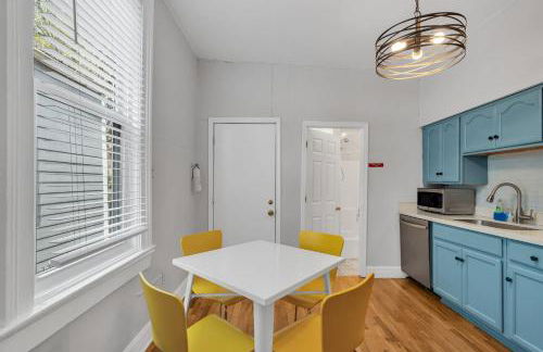 Victorian Shotgun 10 min to FQ Jazz Fest Ready - Foto 21