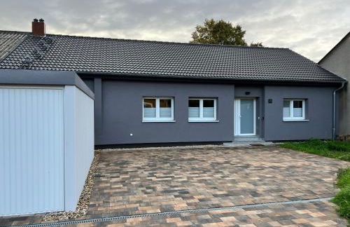 Grüne Idylle nahe Hauptbahnhof & Hufeisensee mit Parkplatz & Terrasse - Foto 6