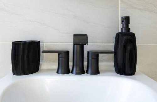 Adinkra Reserve - Curated Afro-Modern Stay - Foto 8