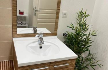 Le gîte de Marc - Parking privé gratuit + terrasse - Foto 12