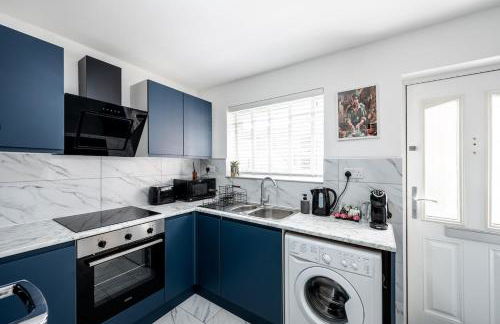 Stylish 2-Bed Apartment City Access Sleeps 4 - Foto 21