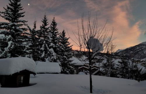 Chalet Coquelicot - confort montagnard et ambiance chaleureuse au cœur de Saint Martin de Belleville - Foto 23