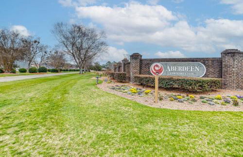 Screened Porch and Pool Access Longs Golf Getaway - Foto 30
