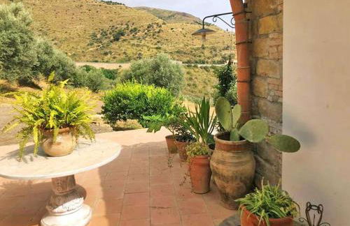 House in the Countryside with Aeolian View - Foto 19