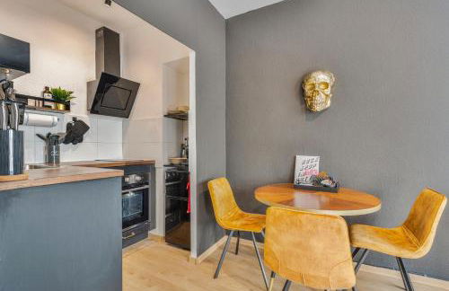 Rock trifft Ruhrpott by Cordis Sky für bis zu 3 Personen 5 Minuten zur Messe Essen oder Hauptbahnhof - Foto 18