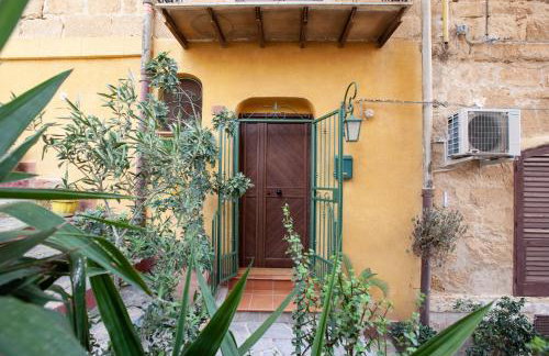 La Sedia Rossa Historical Centre - Photo 34