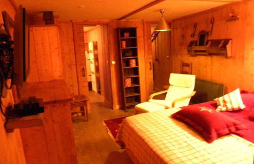 CHALET GRINCH 90m2, 3 Sdb, skis aux pieds, wifi - Foto 7