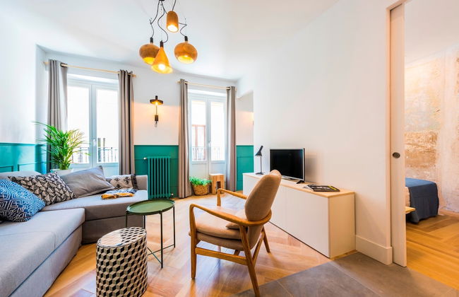 Be Mate Gran Vía Suites - Photo 79