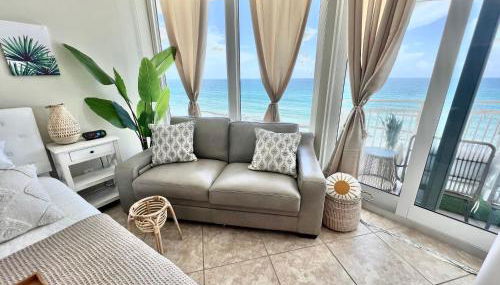 Penthouse Beach Oasis 704 Lovely Daytona ocean front incredible ocean view - Photo 4