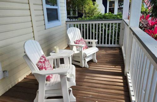 Downtown Dunedin! 2 bedroom 2 bath NO KIDS, NO PETS - Photo 26