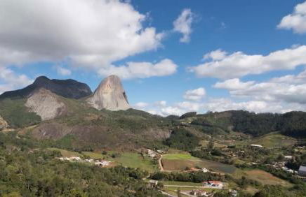 Flat no Vista Azul de frente para a Pedra Azul - Photo 12