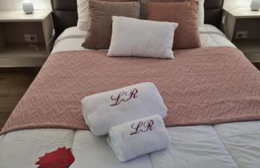 Lucy's Rosegarden - Photo 35