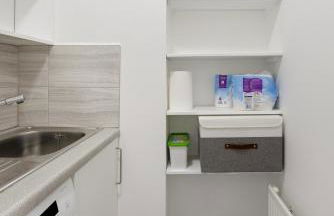 Roomy 3 bedroom house, 2 baths - Photo 27