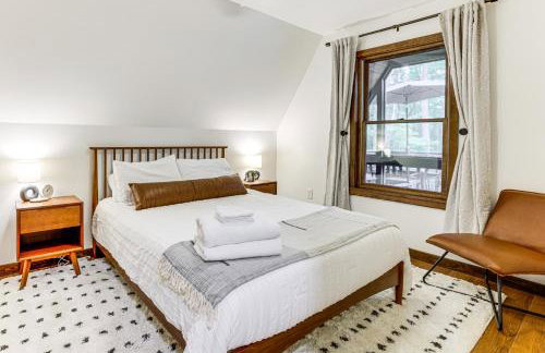 1 Mi to Resort Beach Alpine Lake A-Frame! - Foto 18