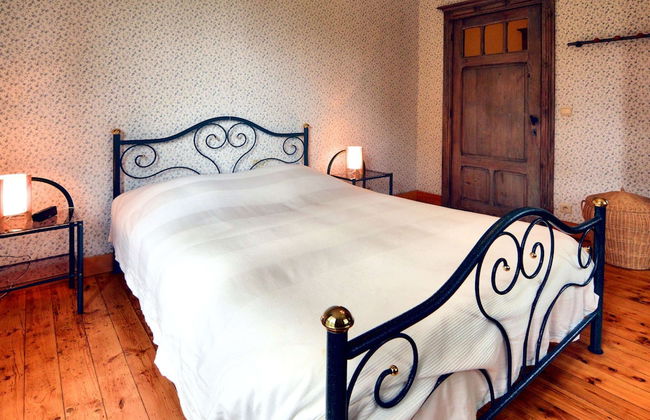 Bungalow in Monceau en Ardenne With Garden - Foto 2