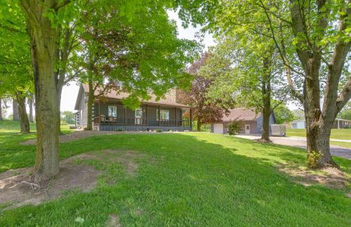 Spacious Massillon Log Cabin with Fire Pit! - Foto 35