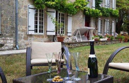 Grande maison en pierre de taille avec piscine, sauna et jacuzzi - Foto 9