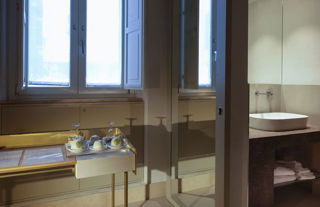 Euvodia Luxury Rooms - Photo 29