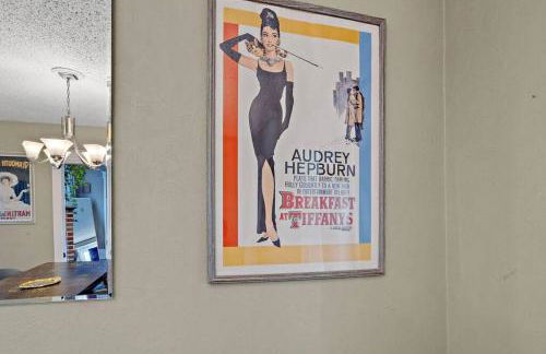 AC 6BR 2BA Quiet Retreat Central Location - Foto 27