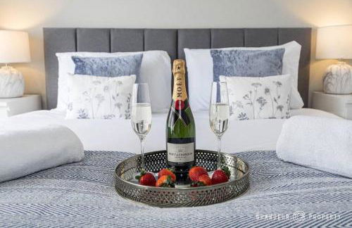 Sarnia Retreat by Grandeur Property - Foto 22