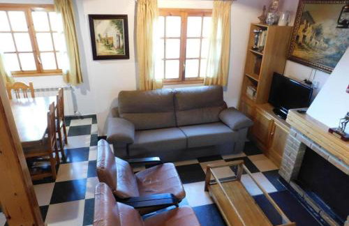La Casa De Luis - Photo 5