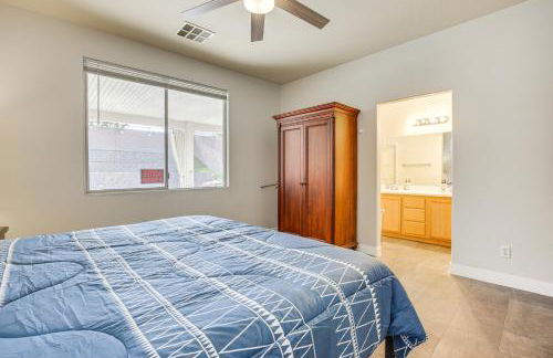 Desert Escape with Pool Oasis Near Golfing and Vegas! - Foto 12