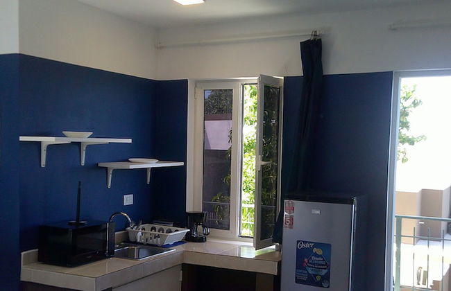 E&J Boutique Residences - Photo 33