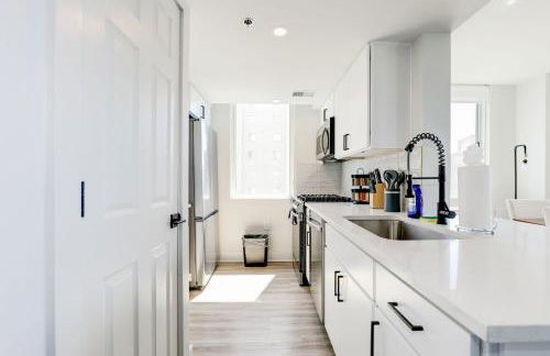 Capitol Convenience 2BR Luxury Minutes from DC - Foto 14