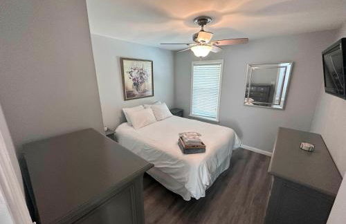 Charming Duplex on Main - Foto 7