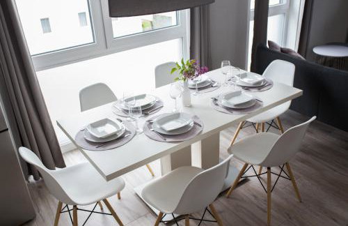 moderne Neubau-Wohnung mit Kamin und 35qm Dachterrasse - Foto 8