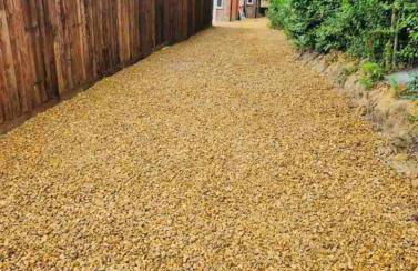 Bromholme Cottage Bacton - Sleeps 10, hot tub, close to beach - Photo 21