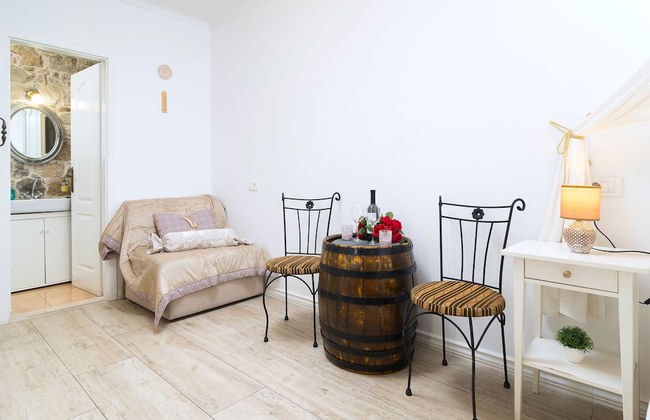 Gaius Aurelius Valerius - Photo 38