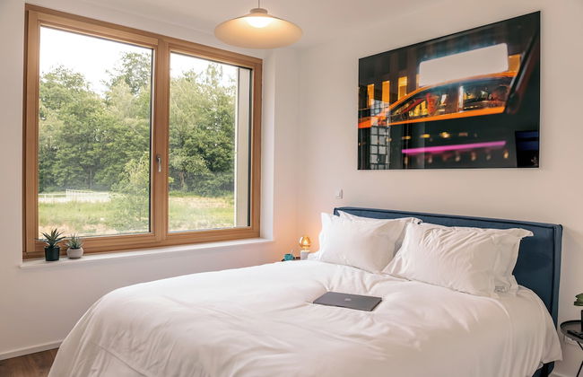 Media Bay Apartments - Photo 5