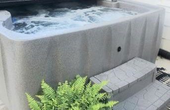 Modern Cottage with hot tub near lake, wineries, Geneva and SPIRE - Foto 4