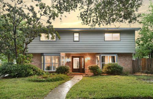 Home for summer with pool, pool table, outdoor kitchen,patio and balcony - Foto 78