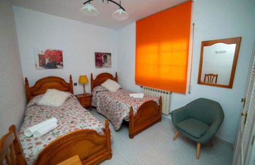 Ideal FAMILIAS hasta 15 Personas en San Martín de Valdeiglesias Madrid - Foto 30