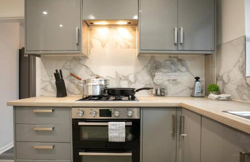 Nottingham Top Serviced Home - Chayil Experts - Foto 87