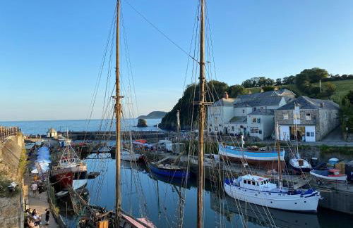 Mona's Cottage - Private Parking, Sea Views, Garden & Close To Harbour & Beach - Foto 20