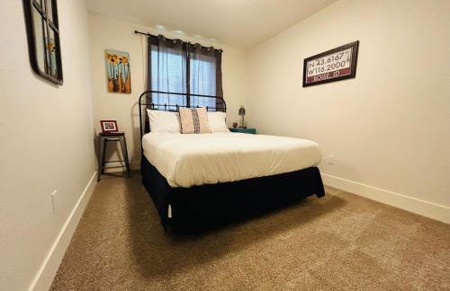 VogueTown - Photo 18