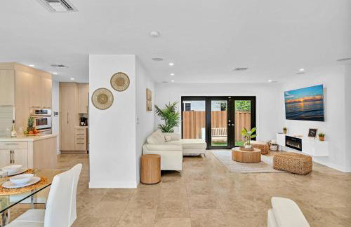 Tropical Oasis With heated pool 10 mins airport & 5 mins Beach - Foto 38