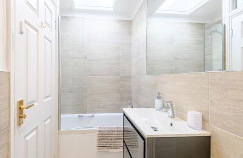 1 Bed in Lymington oc-79332 - Photo 6