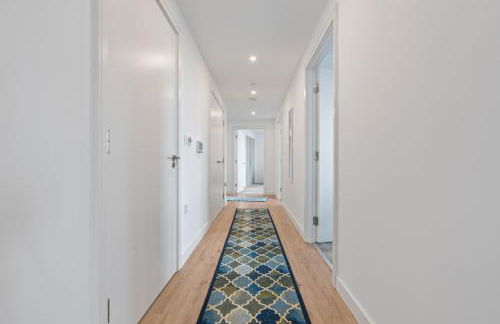 Luxury 3 bedroom with 2 bath at Plaistow opposite of station - Foto 34