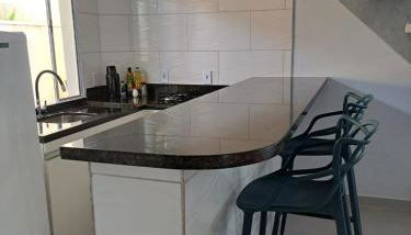 Casa nova com 3 quartos, equipada com Ar Condicionado, TV, Internet e Área de Lazer Completa - Boiçucanga - Foto 5