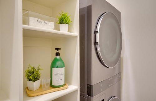 Chic Utah Getaway with Fireplace, Sauna and 2 Decks! - Photo 20